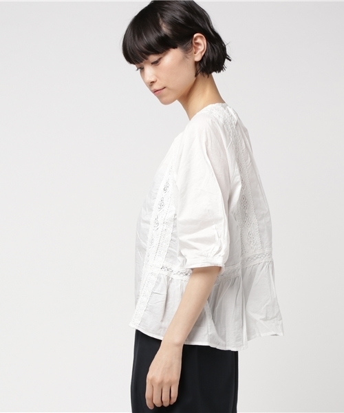 CUBE SUGAR（キューブシュガー）の「ガーゼビエラ×レースプルオーバーブラウス（シャツ/ブラウス・レディース・ブラック/ホワイト/ネイビー/ベージュ・M）」の6枚目の写真