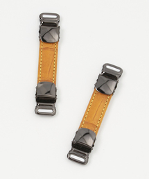 RAMUDA（ラムダ）の「シャツガーター ブッテーロ ワニ型押し（サスペンダー）」