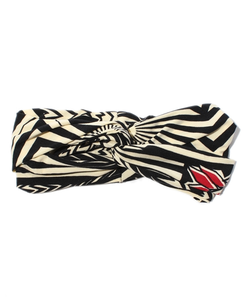 603（ロクマルサン）の「603 幾何学柄ヘアーバンド（ヘアバンド・レディース・オフホワイト/グレー/レッド・FREE）」の3枚目の写真