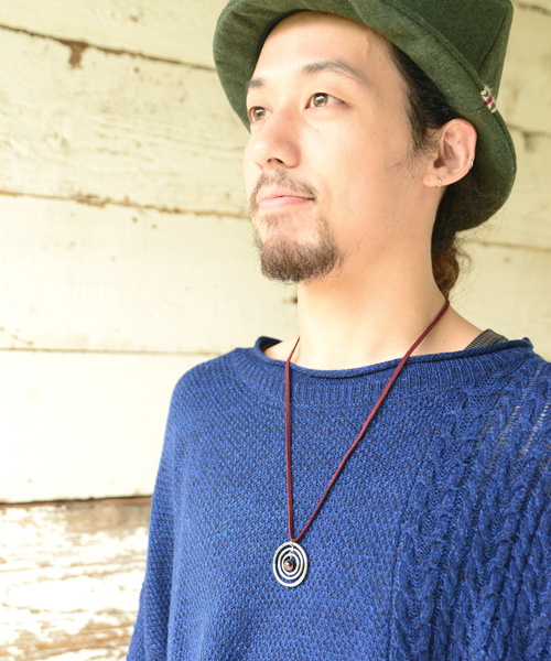 チャイハネ(チャイハネ)の「【チャイハネ】ギャラックMEN'Sネックレス(ネックレス・メンズ・クリア/ブラウン/ターコイズブルー/ブラック/レッド・FREE)」の6枚目の写真