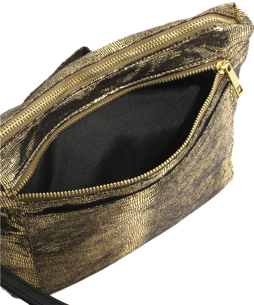 ROSE BUD（ローズバッド）の「HS-3052 METALIC INSIDE BAG（クラッチバッグ・レディース・ゴールド・ONE SIZE）」の3枚目の写真