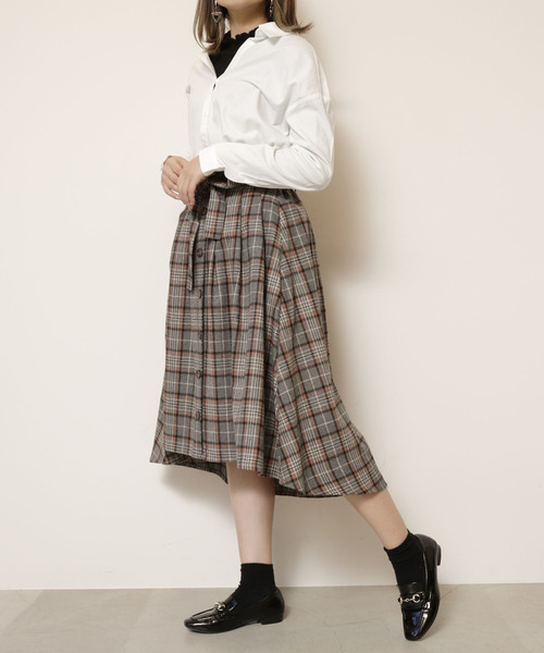 RAY CASSIN（レイカズン）の「シンプル抜き衿シャツ（シャツ/ブラウス・レディース・ネイビー/カーキ/オフホワイト・FREE）」の11枚目の写真