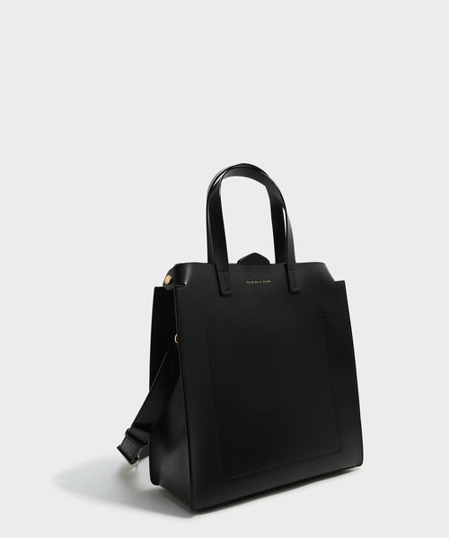 CHARLES & KEITH(チャールズ & キース)の「オーバーサイズストラクチャートートバッグ / OVERSIZED STRUCTURED TOTE BAG (トートバッグ・レディース・ブラック/ピンク系その他・XL)」の8枚目の写真