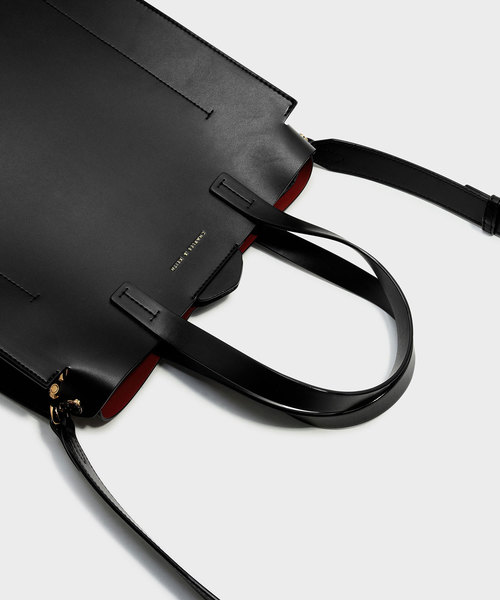CHARLES & KEITH(チャールズ & キース)の「オーバーサイズストラクチャートートバッグ / OVERSIZED STRUCTURED TOTE BAG (トートバッグ・レディース・ブラック/ピンク系その他・XL)」の7枚目の写真
