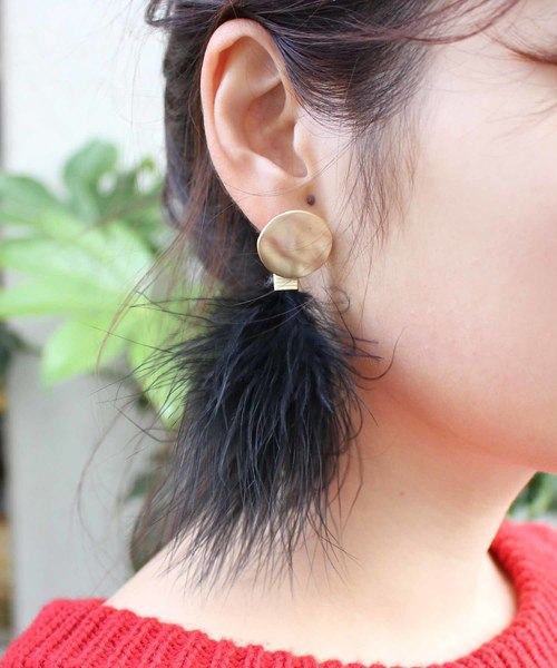 メタル カラーファーピアス ピアス 両耳用 Mode Robe モードローブ のファッション通販 Zozotown