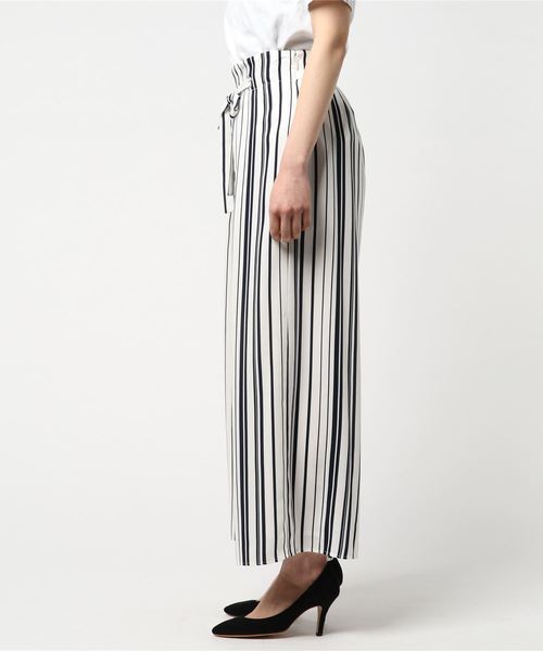 12Twelve Agenda(トゥエルブ アジェンダ)の「ランダムストライプワイドパンツ(その他パンツ・レディース・オフホワイト/ネイビー/ベージュ・M)」の5枚目の写真