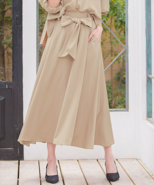 合馬公式アカウント１ヨウジヤマモト　ベージュ ウエストリボン付き スカート Yohji Yamamoto（ヨウジヤマモト）ロング・マキシ丈スカート