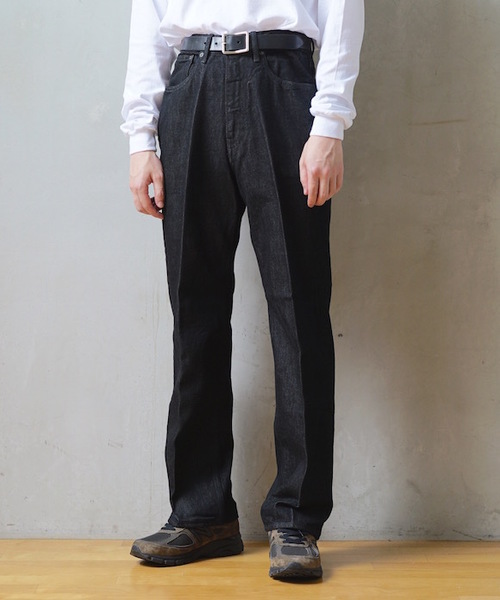 AURALEE（オーラリー）の「AURALEE HARD TWIST DENIM 5P PANTS（デニムパンツ・メンズ・ブラック/ブラック×グレー・30 inch/34inch）」の5枚目の写真
