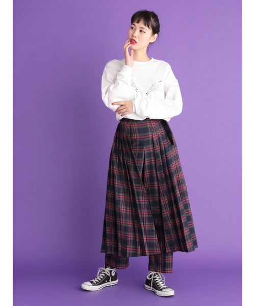 jouetie(ジュエティ)の「スカートレイヤードパンツ(その他パンツ・レディース・パープル/ネイビー/グレー/イエロー・MEDIUM)」の12枚目の写真