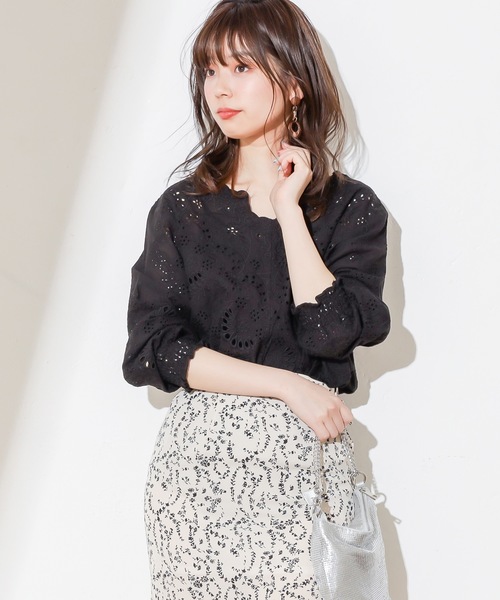 natural couture（ナチュラルクチュール）の「スカラップレースブラウス（シャツ/ブラウス・レディース・オフホワイト/ブラック/ベージュ/ラベンダー・FREE）」の15枚目の写真