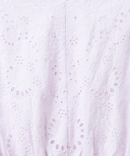 natural couture（ナチュラルクチュール）の「スカラップレースブラウス（シャツ/ブラウス・レディース・オフホワイト/ブラック/ベージュ/ラベンダー・FREE）」の20枚目の写真