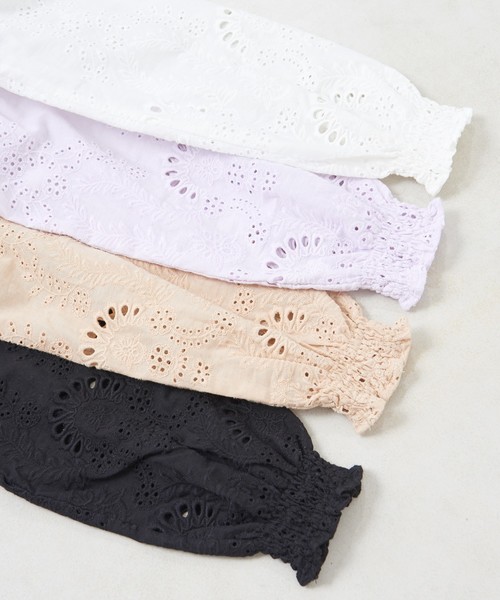 natural couture（ナチュラルクチュール）の「スカラップレースブラウス（シャツ/ブラウス・レディース・オフホワイト/ブラック/ベージュ/ラベンダー・FREE）」の14枚目の写真