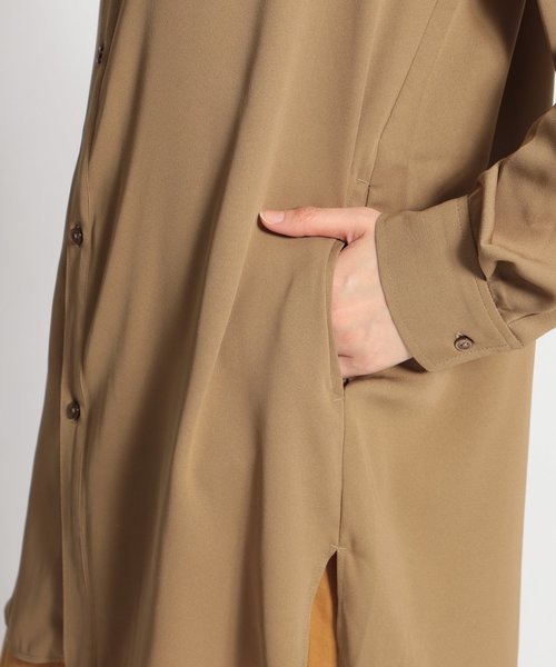 niko and...（ニコアンド）の「カラーシルキーチュニックシャツ（シャツ/ブラウス・レディース・オレンジ/ブルー/キャメル・MEDIUM/LARGE）」の5枚目の写真