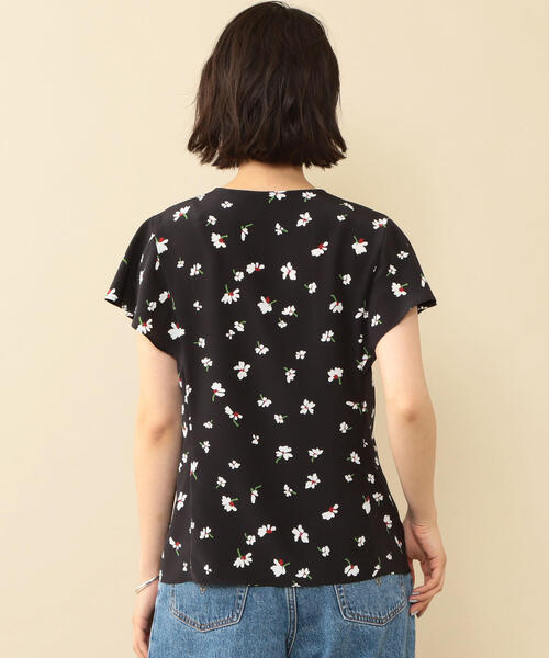 BEAUTY&YOUTH UNITED ARROWS（ビューティーアンドユースユナイテッドアローズ）の「BY∴ フラワープリント フレンチスリーブブラウス -手洗い可能-о（シャツ/ブラウス・レディース・ブラック/ロイヤルブルー・FREE）」の12枚目の写真