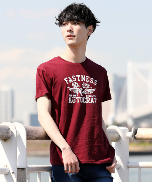 TopIsm(トップイズム)の「アメカジ擦れロゴプリント半袖クルーネックTシャツ(Tシャツ/カットソー・メンズ・その他1/その他4/その他12/その他7/その他10/その他8/その他3/その他13/その他2/その他6/その他11/その他5/その他9・L/LL/M)」の1枚目の写真