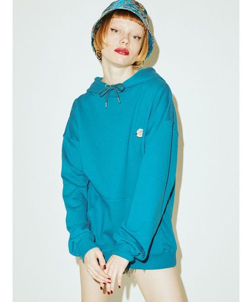 jouetie(ジュエティ)の「バーチカルバックロゴフーディ(パーカー・レディース・ブラック/オフホワイト/ブルー/パープル・MEDIUM)」の20枚目の写真