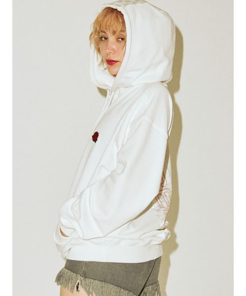 jouetie(ジュエティ)の「バーチカルバックロゴフーディ(パーカー・レディース・ブラック/オフホワイト/ブルー/パープル・MEDIUM)」の17枚目の写真