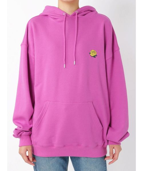 jouetie(ジュエティ)の「バーチカルバックロゴフーディ(パーカー・レディース・ブラック/オフホワイト/ブルー/パープル・MEDIUM)」の10枚目の写真