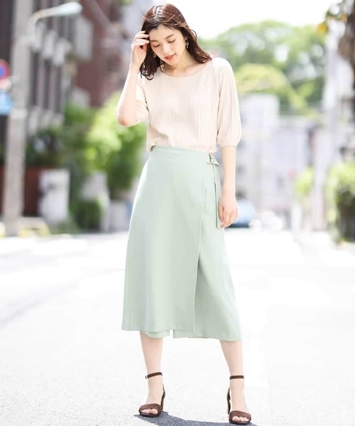 a.v.v(アーヴェヴェ)の「スカート見えパンツ(その他パンツ・レディース・ベージュ/ミント・40/38/36/34/42)」の6枚目の写真