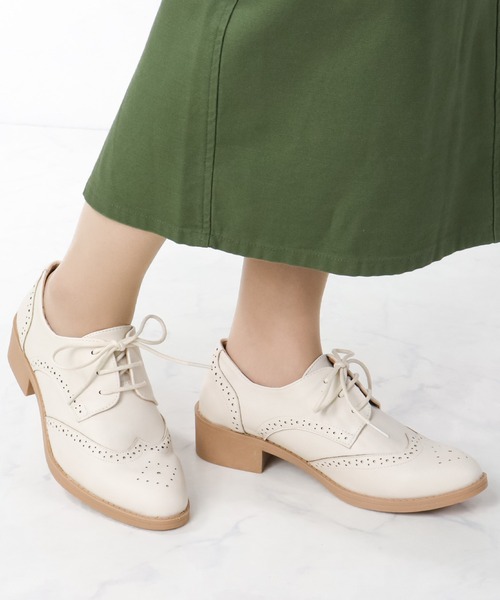 LibertyDoll（リバティードール）の「Liberty Doll / ウイングチップ オックスフォードシューズ(5497)（ドレスシューズ・レディース・ブラック/ブラウン/ブラック×ホワイト/ブラック系その他/ワイン/ベージュ/アイボリー・40/38/39/36/37/35）」の2枚目の写真