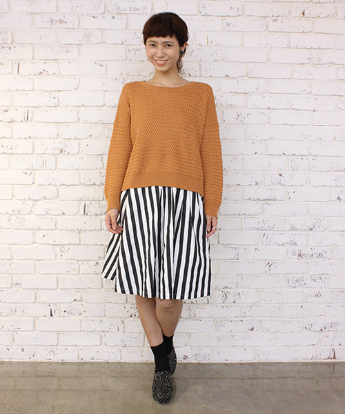 mystic(ミスティック)の「バスケット柄プルーバー(ニット/セーター・レディース・ダークグリーン/オフホワイト/キャメル/ブラック/ネイビー・フリ-)」の14枚目の写真