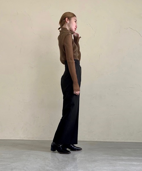 attrayant（アティロン）の「センタープレスハイウエストパンツ（スラックス・レディース・ブラック/ワインレッド/ブラウン・C/M）」の16枚目の写真