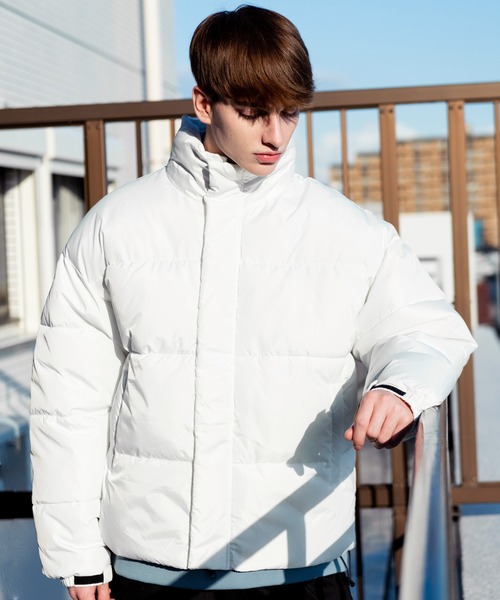 ８(eight)（エイト）の「ドロップショルダー 中綿 ブルゾン ジャケット（ダウンジャケット/コート・メンズ・オフホワイト/グレー/ブラック・MEDIUM/LARGE）」の2枚目の写真