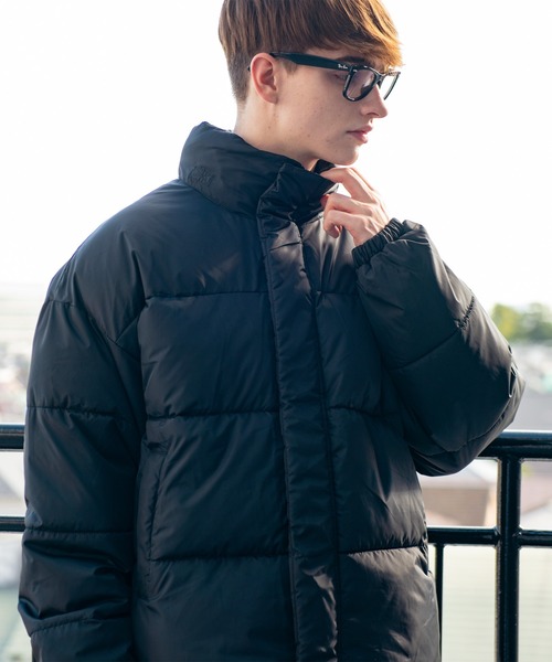 ８(eight)（エイト）の「ドロップショルダー 中綿 ブルゾン ジャケット（ダウンジャケット/コート・メンズ・オフホワイト/グレー/ブラック・MEDIUM/LARGE）」の13枚目の写真