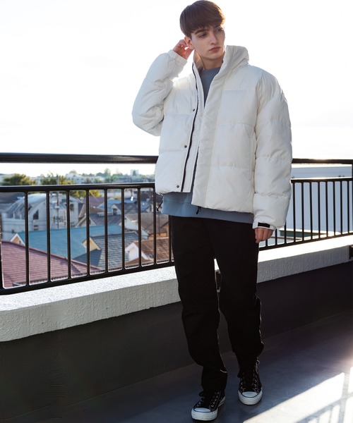 ８(eight)（エイト）の「ドロップショルダー 中綿 ブルゾン ジャケット（ダウンジャケット/コート・メンズ・オフホワイト/グレー/ブラック・MEDIUM/LARGE）」の11枚目の写真