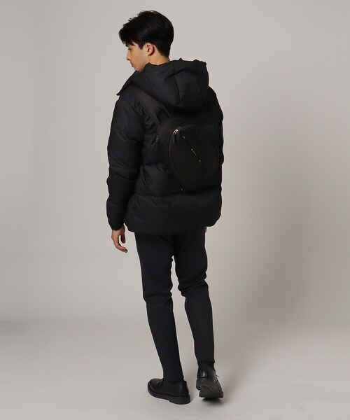 tk.TAKEO KIKUCHI(ティーケータケオキクチ)の「コーデュラ ワンショルダーバッグ(ボディバッグ/ウエストポーチ・メンズ・ブラック/カーキ・00)」の9枚目の写真