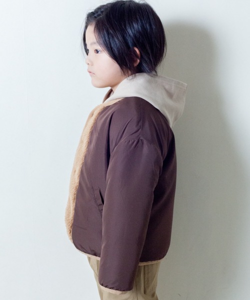 ＆yam（アンドヤム）の「リバーシブル・ボアノーカラーJK（その他アウター・キッズ・ブラック/ベージュ/ブラウン/ベージュ系その他・100/110/120/130/140/150/160）」の8枚目の写真