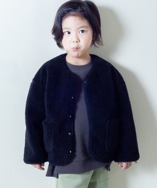 ＆yam（アンドヤム）の「リバーシブル・ボアノーカラーJK（その他アウター・キッズ・ブラック/ベージュ/ブラウン/ベージュ系その他・100/110/120/130/140/150/160）」の14枚目の写真