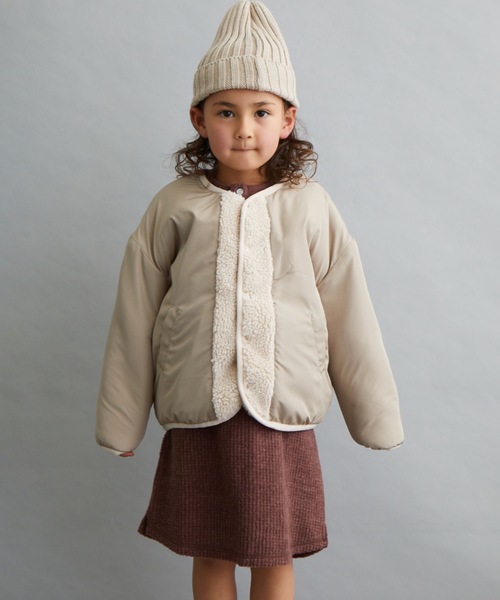 ＆yam（アンドヤム）の「リバーシブル・ボアノーカラーJK（その他アウター・キッズ・ブラック/ベージュ/ブラウン/ベージュ系その他・100/110/120/130/140/150/160）」の19枚目の写真