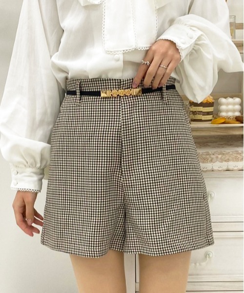 apres jour（アプレジュール）の「アソートショートパンツ【ZOZOTOWN限定アイテム】（その他パンツ・レディース・ベージュ/グレイッシュベージュ/ダークブラウン/ブラック/ブラック系その他・X-LARGE/フリー）」の4枚目の写真