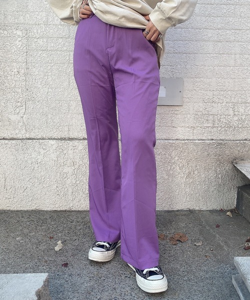 LiSeek（リシーク）の「【LiSeeK】カラーストレートフレアＰＴ（その他パンツ・レディース・グリーン/パープル/オレンジ/オリーブ/ブラック・FREE）」の4枚目の写真