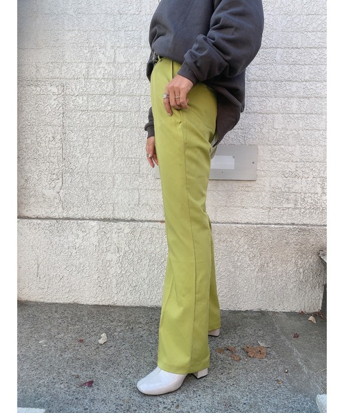 LiSeek（リシーク）の「【LiSeeK】カラーストレートフレアＰＴ（その他パンツ・レディース・グリーン/パープル/オレンジ/オリーブ/ブラック・FREE）」の17枚目の写真