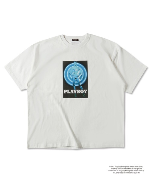 PLAYBOY(プレイボーイ)の「MR.OLIVE 別注 PLAYBOY(プレイボーイ) / TRON POSTER フォトTシャツ(Tシャツ/カットソー・メンズ・ブラック/オフホワイト・MEDIUM/LARGE/X-LARGE)」の1枚目の写真