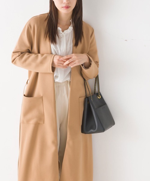 OMNES Another Edition(オムネス アナザーエディション)の「ストレッチダンボールニットガウン コート(ノーカラーコート・レディース・ベージュ/ホワイト系その他/ブルー系その他・FREE)」の4枚目の写真