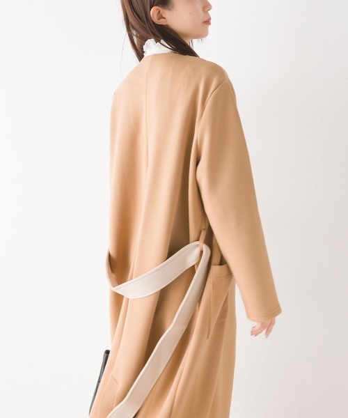 OMNES Another Edition(オムネス アナザーエディション)の「ストレッチダンボールニットガウン コート(ノーカラーコート・レディース・ベージュ/ホワイト系その他/ブルー系その他・FREE)」の6枚目の写真