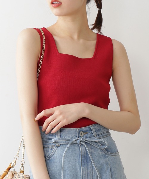 FREE'S MART（フリーズマート）の「◆スクエアネック総針ニットタンク（ニット/セーター・レディース・ホワイト/ブラック/ベージュ/レッド/イエロー・FREE）」の5枚目の写真