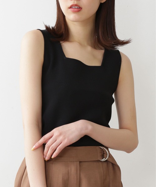 FREE'S MART（フリーズマート）の「◆スクエアネック総針ニットタンク（ニット/セーター・レディース・ホワイト/ブラック/ベージュ/レッド/イエロー・FREE）」の3枚目の写真