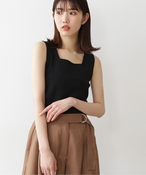 FREE'S MART（フリーズマート）の「◆スクエアネック総針ニットタンク（ニット/セーター・レディース・ホワイト/ブラック/ベージュ/レッド/イエロー・FREE）」の6枚目の写真