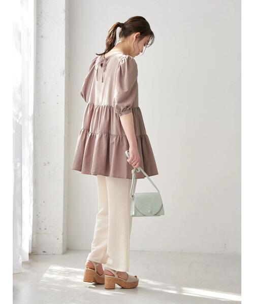 earth music&ecology（アースミュージックアンドエコロジー）の「バックリボンティアードチュニック ＊（Tシャツ/カットソー・レディース・オフホワイト/モカ/ラベンダー・FREE）」の22枚目の写真