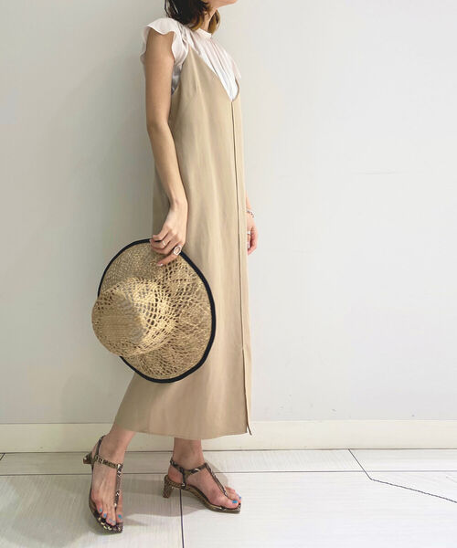 NOLLEY’S Sophi（ノーリーズソフィ）の「麻混サテンキャミワンピース（ワンピース・レディース・カーキ/ベージュ・38）」の11枚目の写真