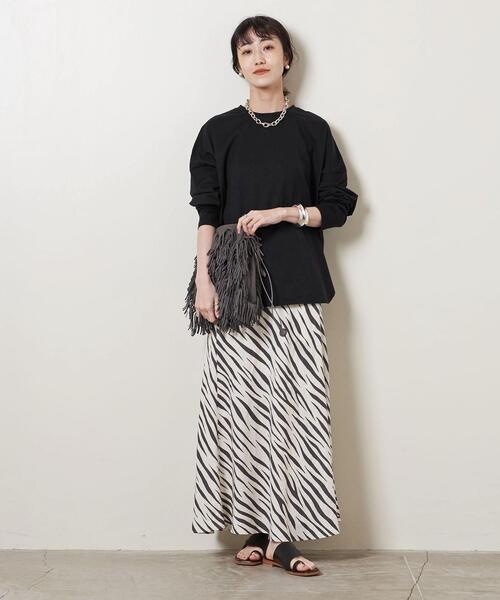 UNITED ARROWS（ユナイテッドアローズ）の「UWSC ラウンドヘム カットソー21FW†（Tシャツ/カットソー・レディース・ホワイト/ブラック/ライム/その他1・FREE）」の14枚目の写真