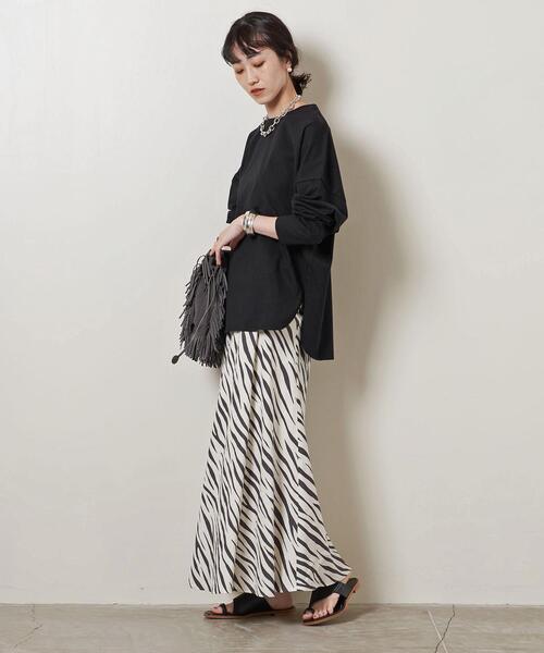 UNITED ARROWS（ユナイテッドアローズ）の「UWSC ラウンドヘム カットソー21FW†（Tシャツ/カットソー・レディース・ホワイト/ブラック/ライム/その他1・FREE）」の15枚目の写真