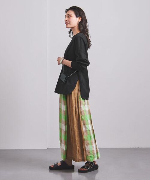 UNITED ARROWS（ユナイテッドアローズ）の「UWSC ラウンドヘム カットソー21FW†（Tシャツ/カットソー・レディース・ホワイト/ブラック/ライム/その他1・FREE）」の16枚目の写真