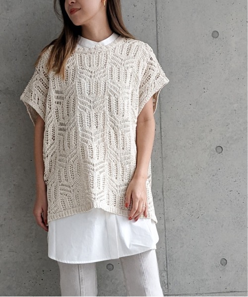 Per sist ence(パーシエンス)の「Per sist ence/パーシエンス テープヤーン 2WAYノースリーブニット(ニット/セーター・レディース・ベージュ/アイボリー/ブラック・FREE)」の7枚目の写真