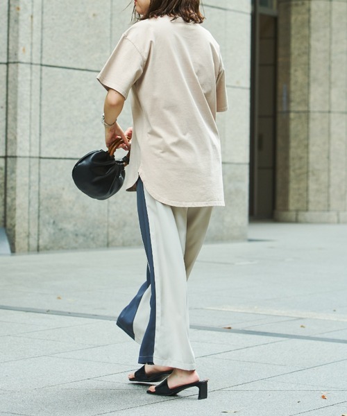 Chez toi（シェトワ）の「ピグメント加工フォトT（Tシャツ/カットソー・レディース・ピンクベージュ/オフホワイト/チャコールグレー・FREE）」の19枚目の写真