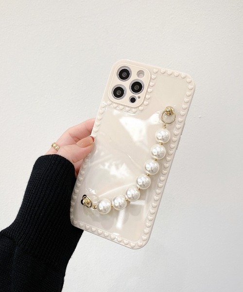 MANGROVE（マングローブ）の「パールストラップ ハートデザインiPhoneケース（スマホケース/カバー・レディース・ホワイト・D/A/B/E/C/F）」の2枚目の写真